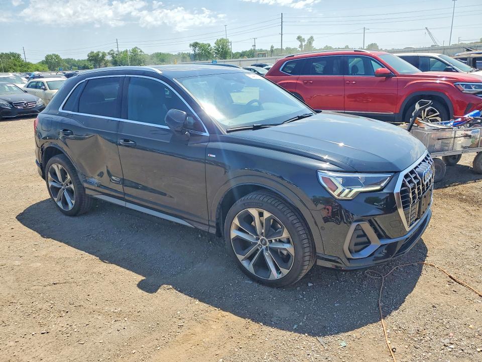 Продажа на аукционе авто 2019 Audi Q3, vin: WA1FECF3XK1085371, номер лота: 54489686