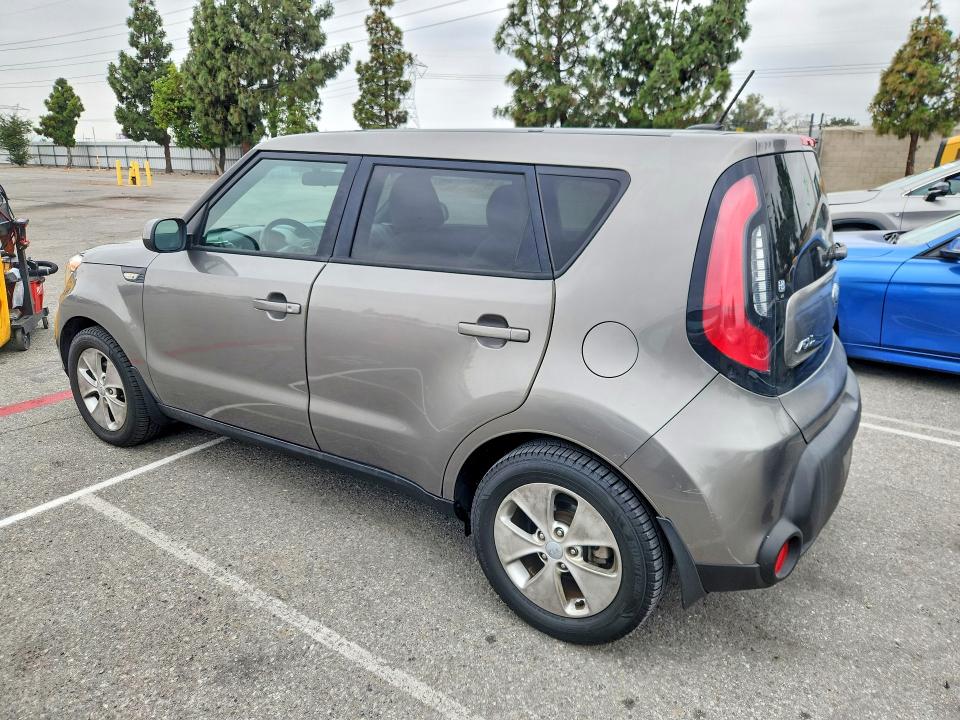53918466 :رقم المزاد ، KNDJN2A22E7021478 vin ، 2014 Kia Soul مزاد بيع
