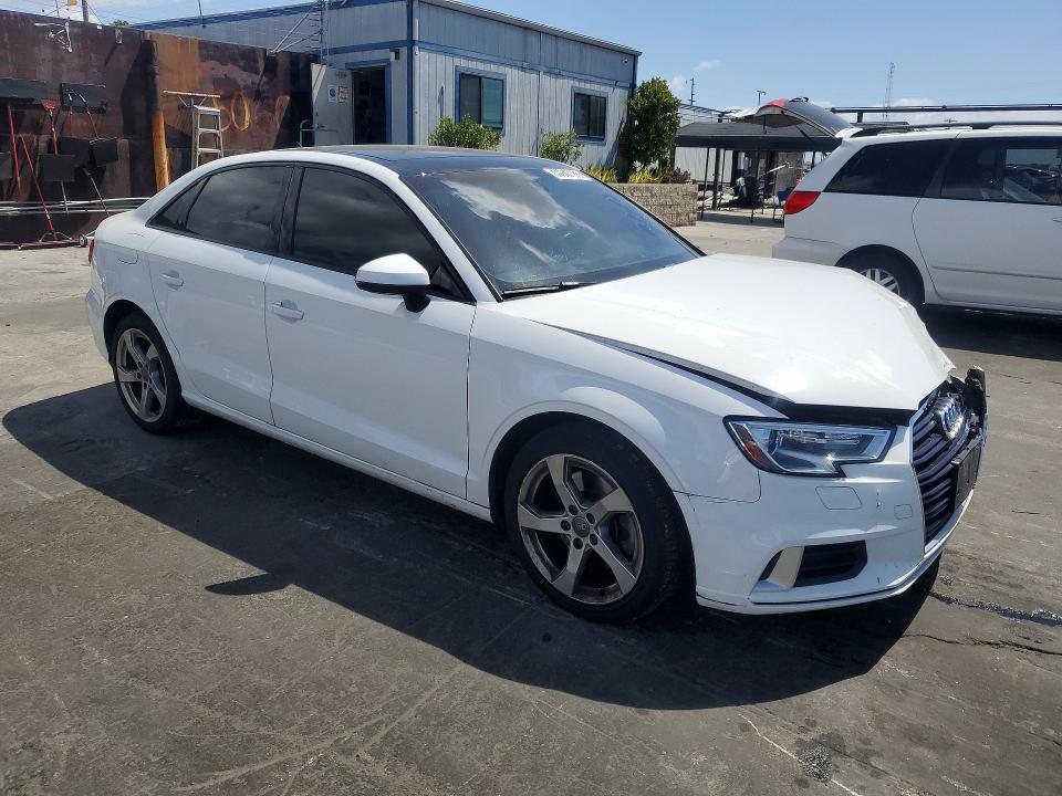 Продажа на аукционе авто 2019 Audi A3, vin: WAUAUGFF0K1012124, номер лота: 54947136