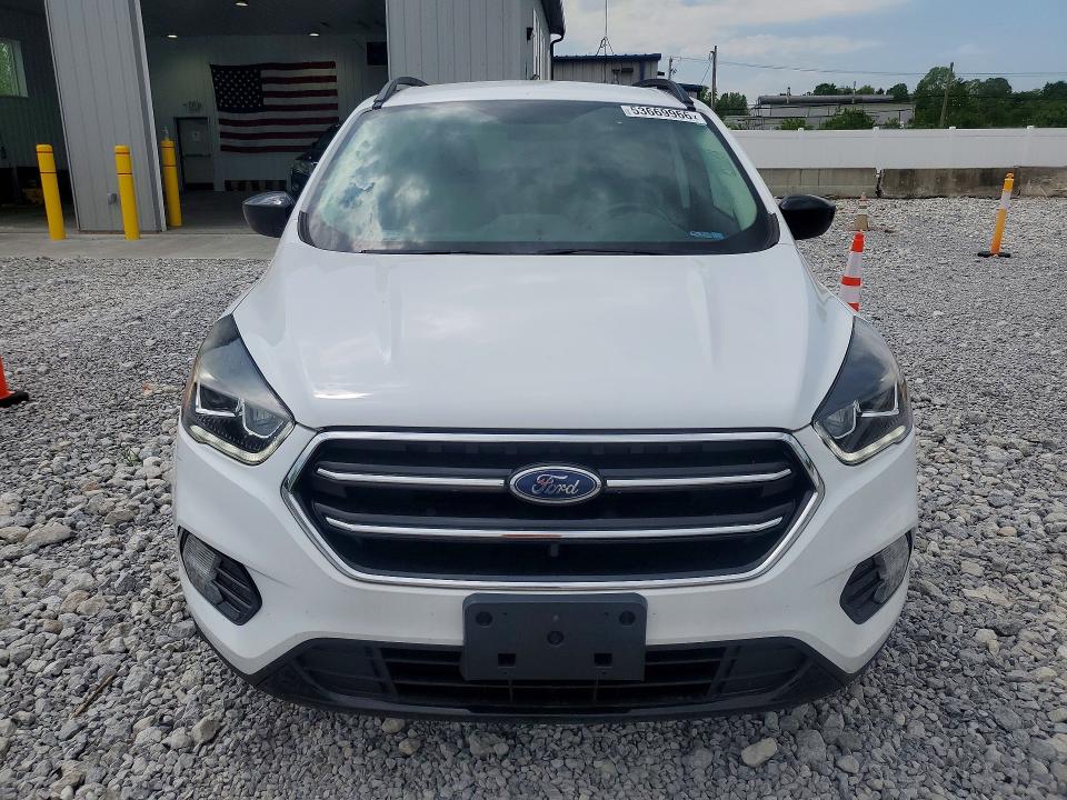 Продаж на аукціоні авто 2018 Ford Escape, vin: 1FMCU0GDXJUC01002, номер лоту: 53669966