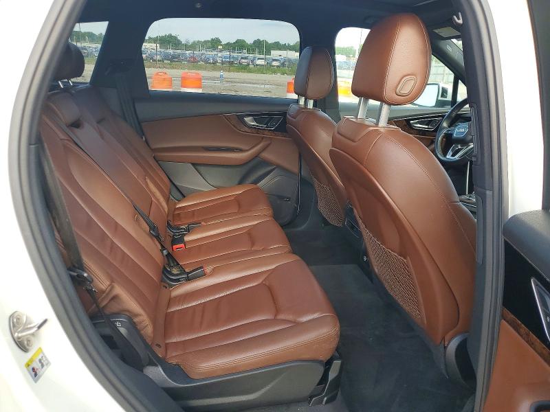 2018 Audi Q7 მანქანა იყიდება აუქციონზე, vin: WA1LAAF76JD027261, აუქციონის ნომერი: 54240736