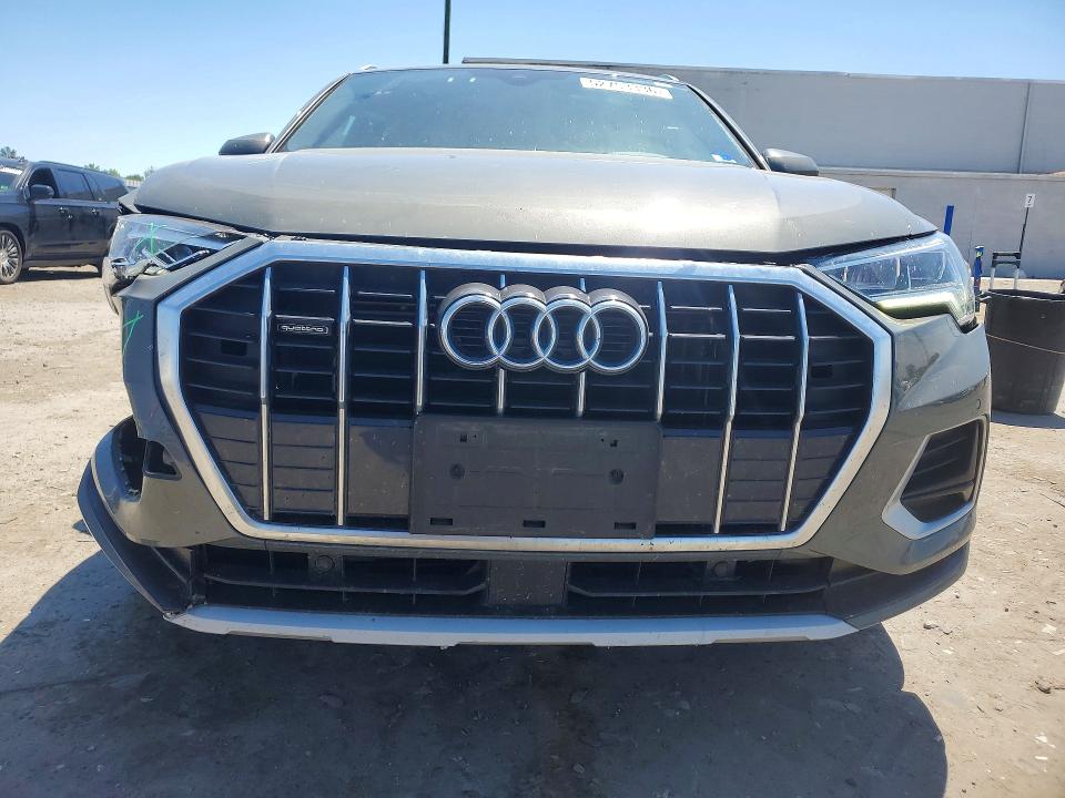 52753336 :رقم المزاد ، WA1BECF34L1009385 vin ، 2020 Audi Q3 مزاد بيع