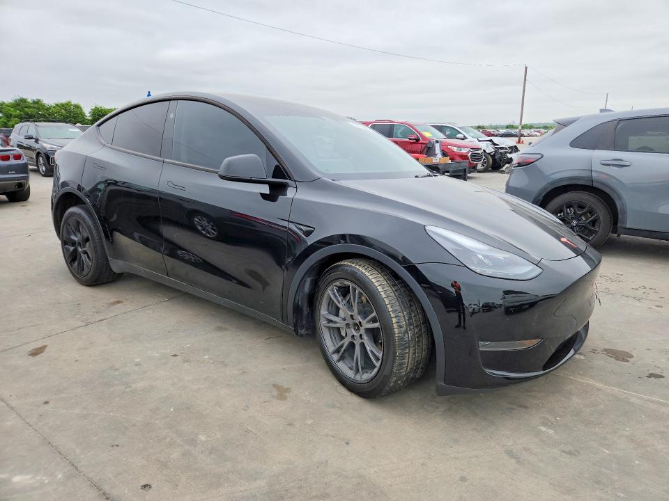 Продажа на аукционе авто 2024 Tesla Model Y, vin: 7SAYGDED3RA305878, номер лота: 52723686