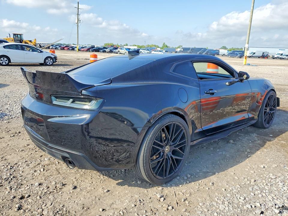 2017 Chevrolet Camaro მანქანა იყიდება აუქციონზე, vin: 1G1FB1RS9H0132306, აუქციონის ნომერი: 55776516