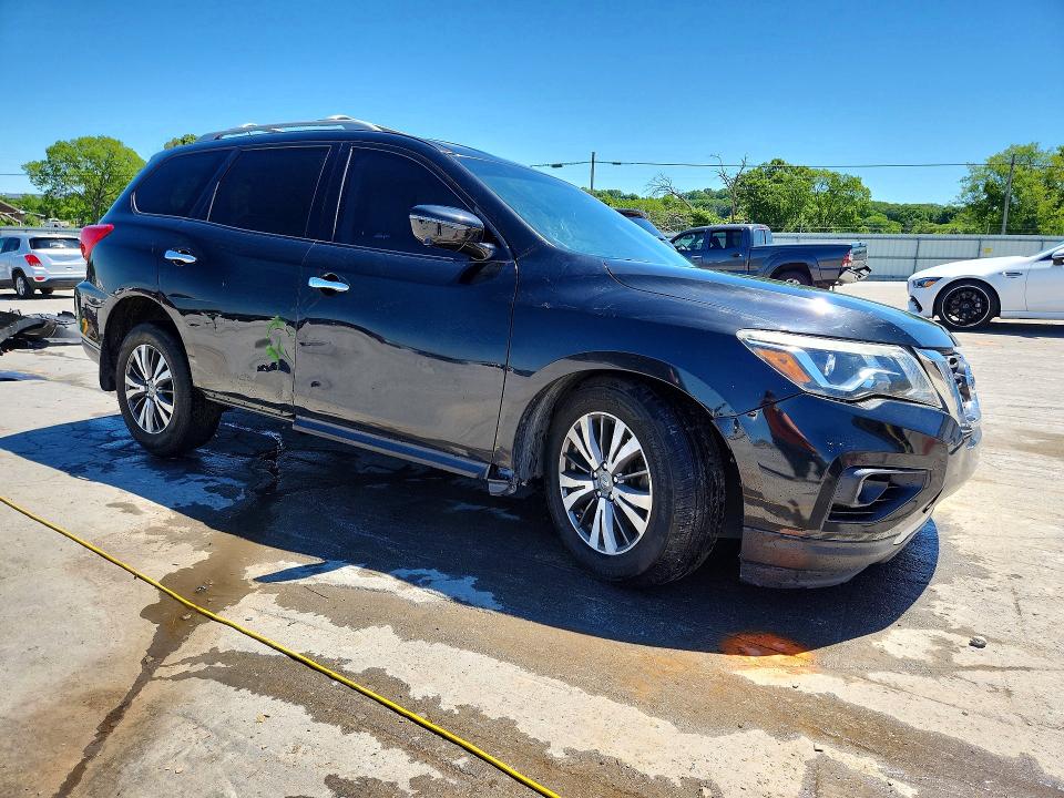 Продажа на аукционе авто 2017 Nissan Pathfinder, vin: 5N1DR2MN5HC648397, номер лота: 53318036