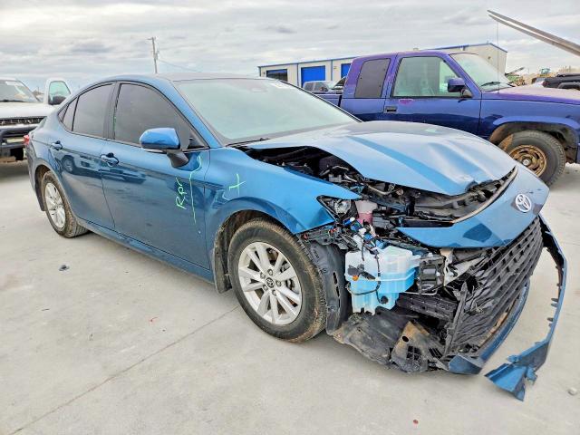 52179096 :رقم المزاد ، 4T1DAACK7SU077943 vin ، 2025 Toyota Camry مزاد بيع
