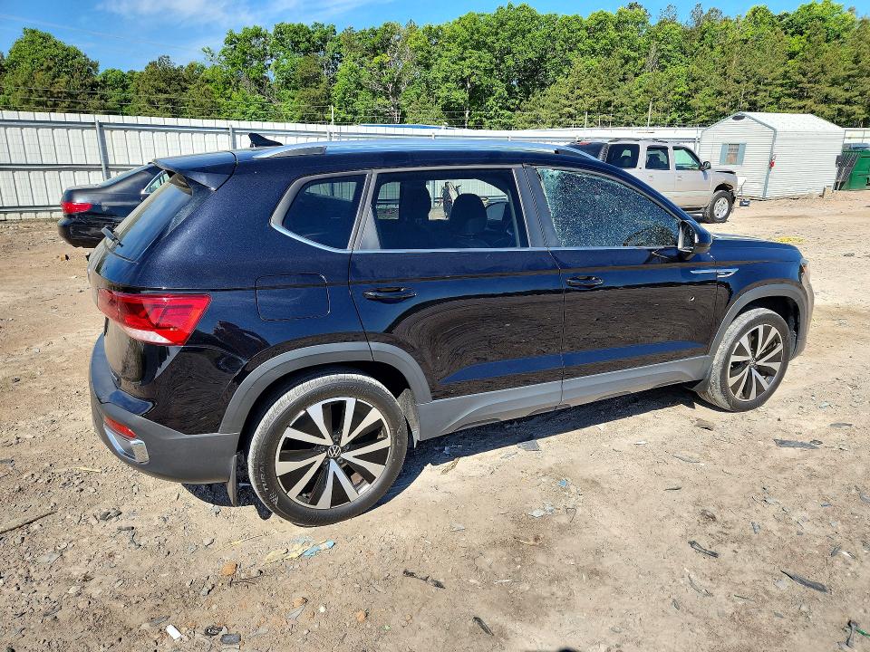 Продажа на аукционе авто 2023 Volkswagen Taos, vin: 3VVYX7B2XPM350282, номер лота: 52121186