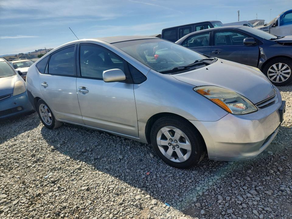 2005 Toyota Prius მანქანა იყიდება აუქციონზე, vin: JTDKB20U650129420, აუქციონის ნომერი: 52380566