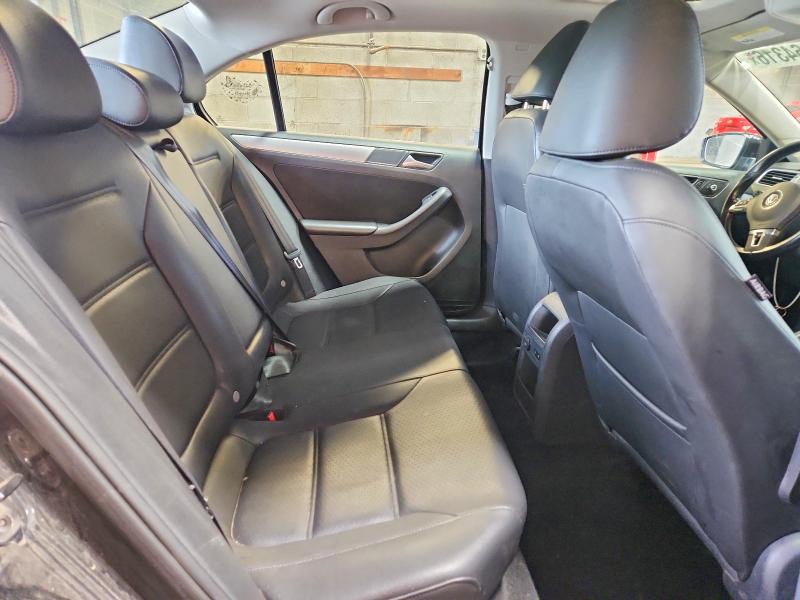 2014 Volkswagen Jetta მანქანა იყიდება აუქციონზე, vin: 3VWD17AJ1EM440227, აუქციონის ნომერი: 53964316