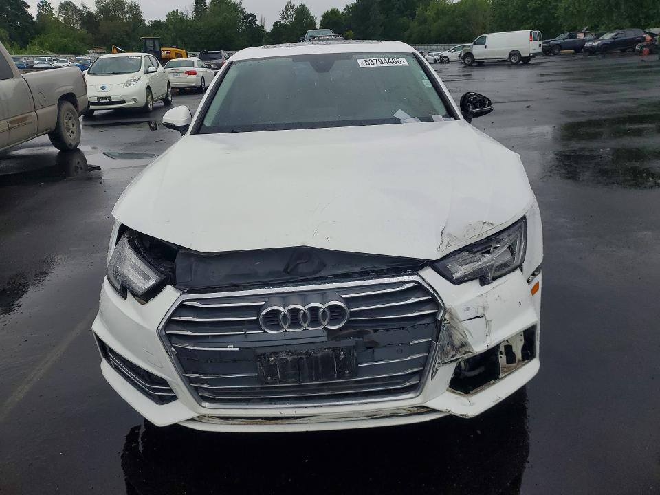 53794486 :رقم المزاد ، WAULNAF43HN057965 vin ، 2017 Audi A4 مزاد بيع