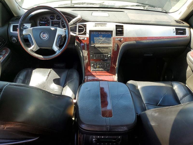 2008 Cadillac Escalade მანქანა იყიდება აუქციონზე, vin: 1GYFK63888R274167, აუქციონის ნომერი: 53452406