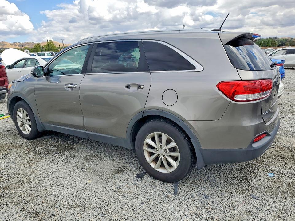 52424286 :رقم المزاد ، 5XYPG4A36HG245451 vin ، 2017 Kia Sorento مزاد بيع