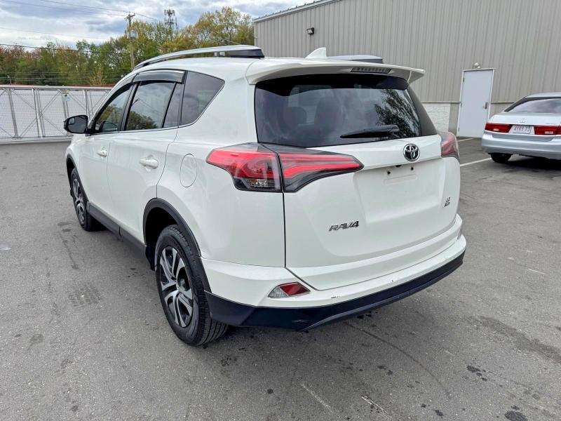Продаж на аукціоні авто 2018 Toyota Rav4, vin: JTMBFREV8JJ219977, номер лоту: 53572726