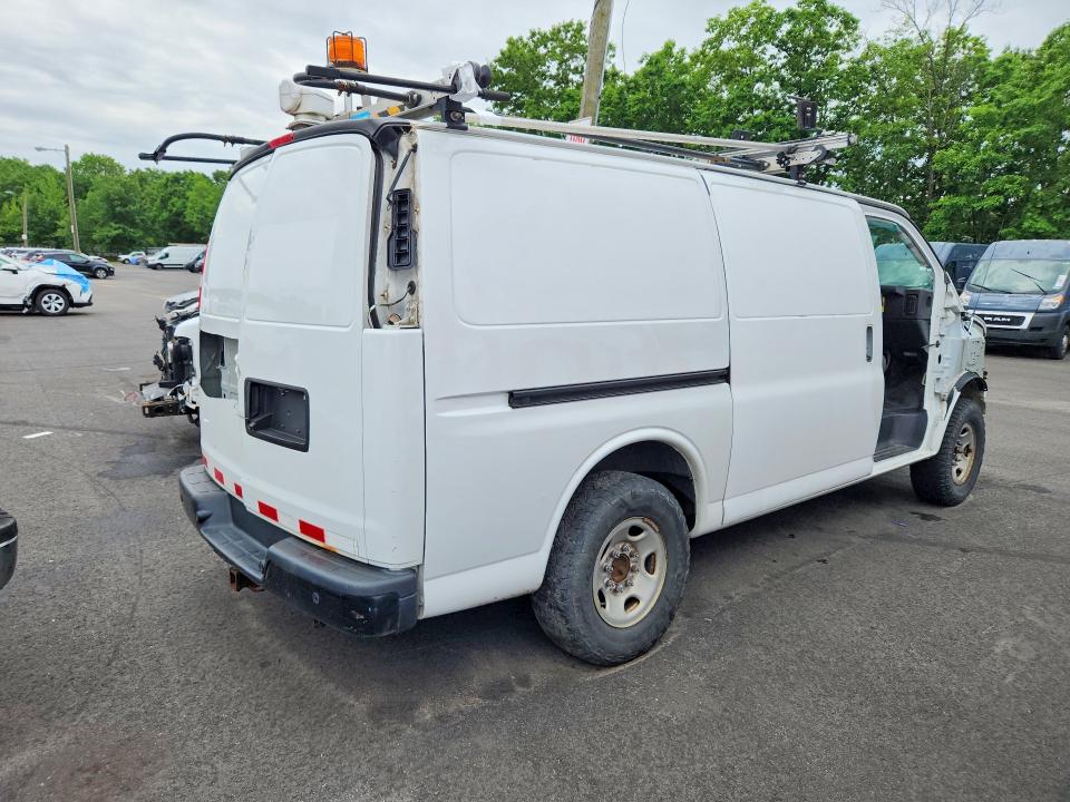Продаж на аукціоні авто 2017 Chevrolet Express G2500, vin: 1GCWGAFF3H1279912, номер лоту: 53002326