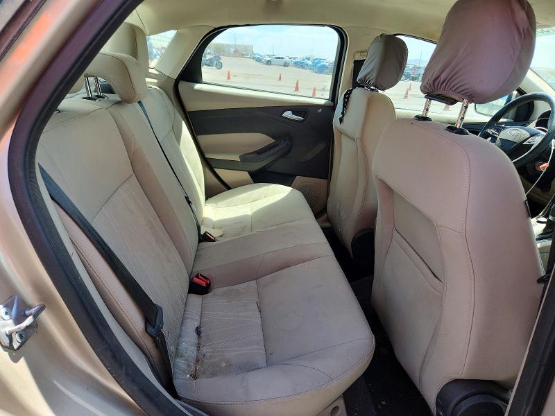 53712786 :رقم المزاد ، 1FADP3F2XJL315384 vin ، 2018 Ford Focus مزاد بيع