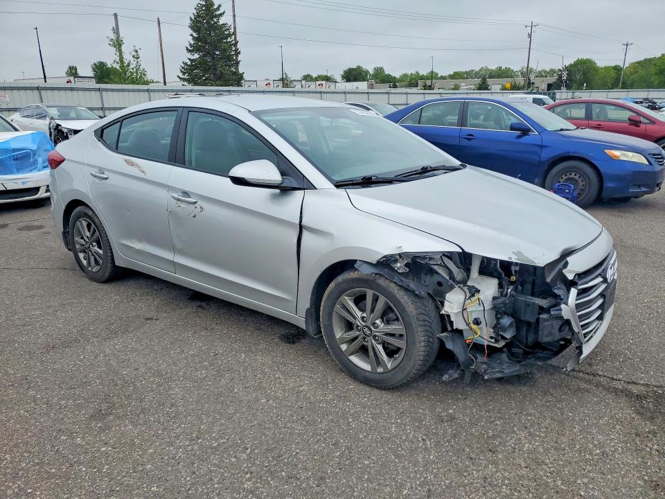 52969966 :رقم المزاد ، 5NPD84LF1HH156127 vin ، 2017 Hyundai Elantra مزاد بيع