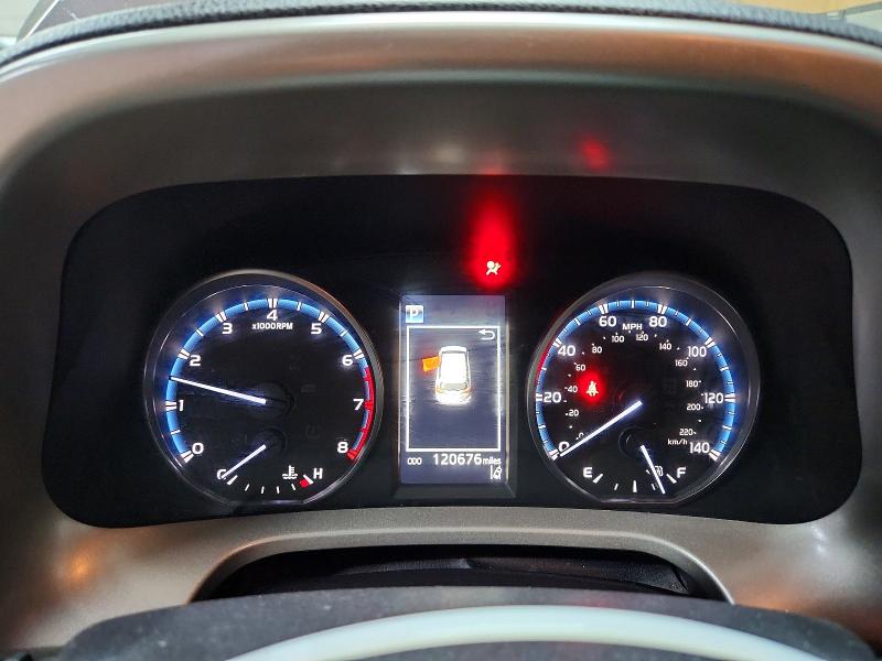 Продаж на аукціоні авто 2018 Toyota Rav4, vin: 2T3BFREV5JW754847, номер лоту: 55332986