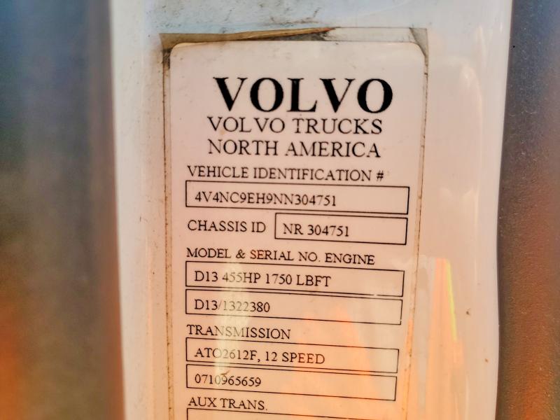 Продаж на аукціоні авто 2022 Volvo Vn, vin: 4V4NC9EH9NN304751, номер лоту: 52272966