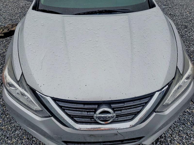 Продажа на аукционе авто 2018 Nissan Altima Sr, vin: 1N4AL3AP4JC281475, номер лота: 53017626