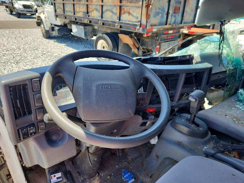 53101446 :رقم المزاد ، 54DB4W1B9LS802907 vin ، 2020 Isuzu Npr مزاد بيع