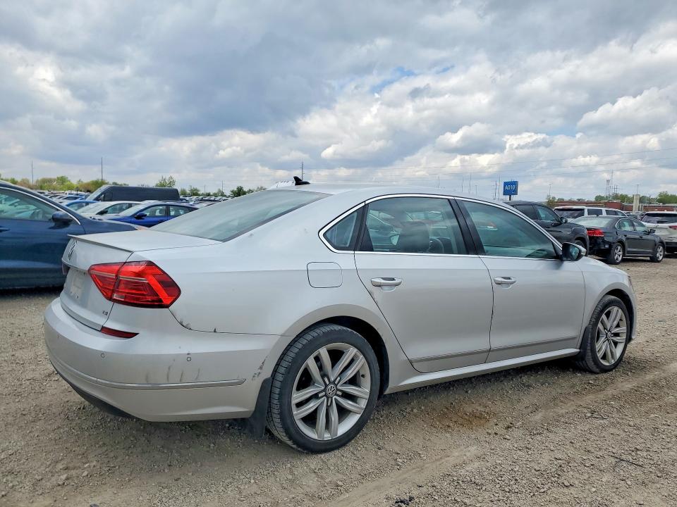 Продаж на аукціоні авто 2016 Volkswagen Passat, vin: 1VWCT7A36GC055919, номер лоту: 52092876