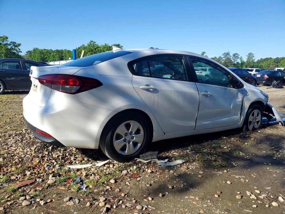 51547456 :رقم المزاد ، 3KPFL4A75HE046334 vin ، 2017 Kia Forte مزاد بيع