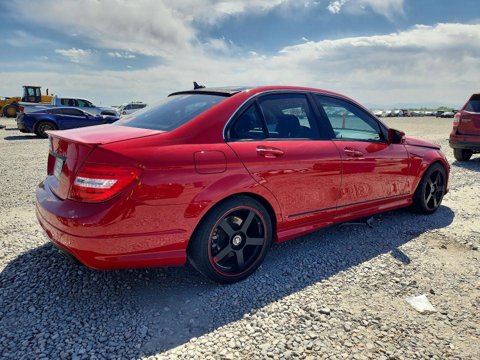 53443206 :رقم المزاد ، WDDGF8AB7DA816768 vin ، 2013 Mercedes-benz C مزاد بيع