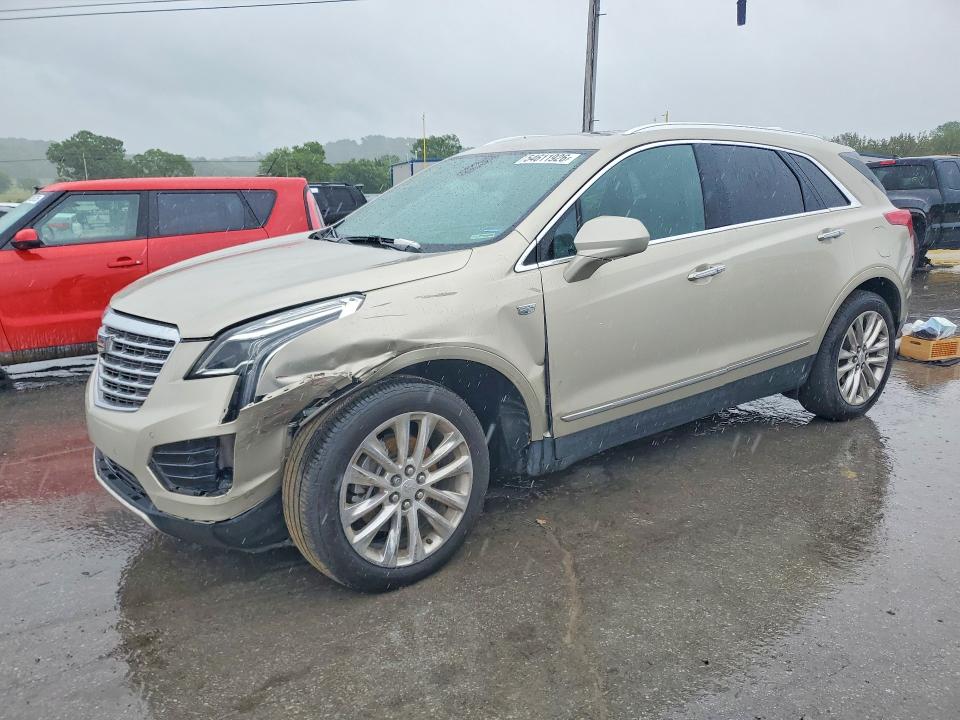 54611926 :رقم المزاد ، 1GYKNFRS8HZ132121 vin ، 2017 Cadillac Xt5 مزاد بيع