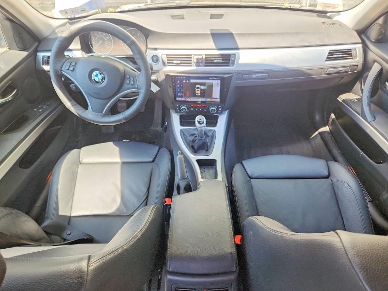 41628936 :رقم المزاد ، WBAPH7G57BNL85979 vin ، 2011 Bmw 328 مزاد بيع