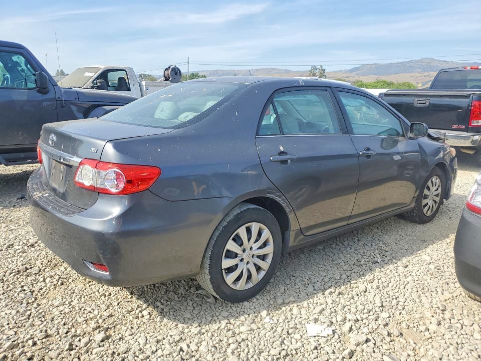 52245626 :رقم المزاد ، 2T1BU4EE4DC088510 vin ، 2013 Toyota Corolla مزاد بيع