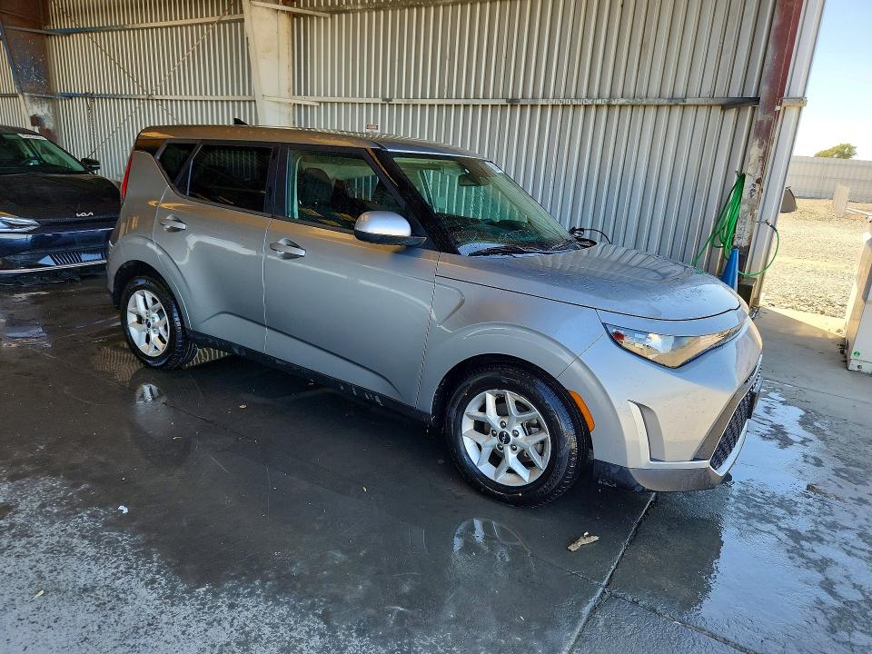 2023 Kia Soul მანქანა იყიდება აუქციონზე, vin: KNDJ23AU9P7877539, აუქციონის ნომერი: 54310916
