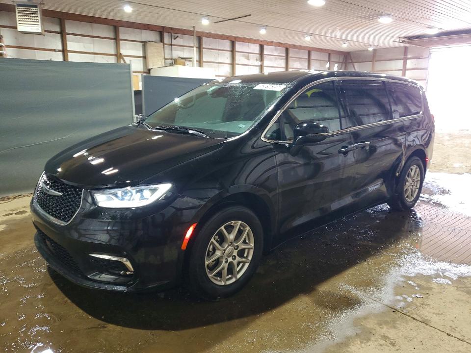 Продаж на аукціоні авто 2025 Chrysler Pacifica, vin: 2C4RC1BG0SR530881, номер лоту: 52816356