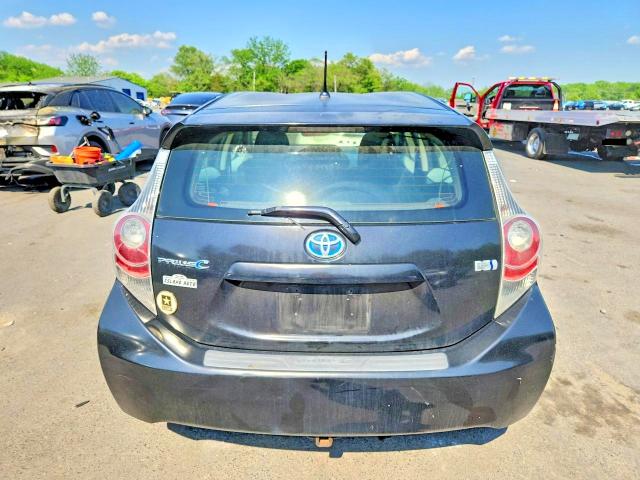 2012 Toyota Prius C მანქანა იყიდება აუქციონზე, vin: JTDKDTB35C1019700, აუქციონის ნომერი: 54239926