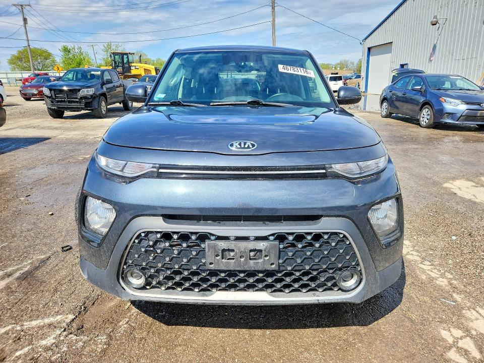 2021 Kia Soul მანქანა იყიდება აუქციონზე, vin: KNDJ33AU8M7757238, აუქციონის ნომერი: 46783116