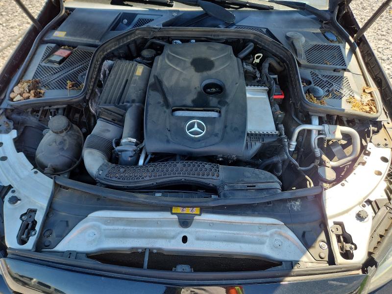 2015 Mercedes-benz C მანქანა იყიდება აუქციონზე, vin: 55SWF4KB4FU013129, აუქციონის ნომერი: 52085786