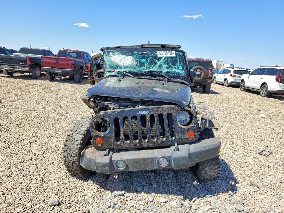 53059456 :رقم المزاد ، 1J4BA3H10BL501602 vin ، 2011 Jeep Wrangler Unlimited مزاد بيع