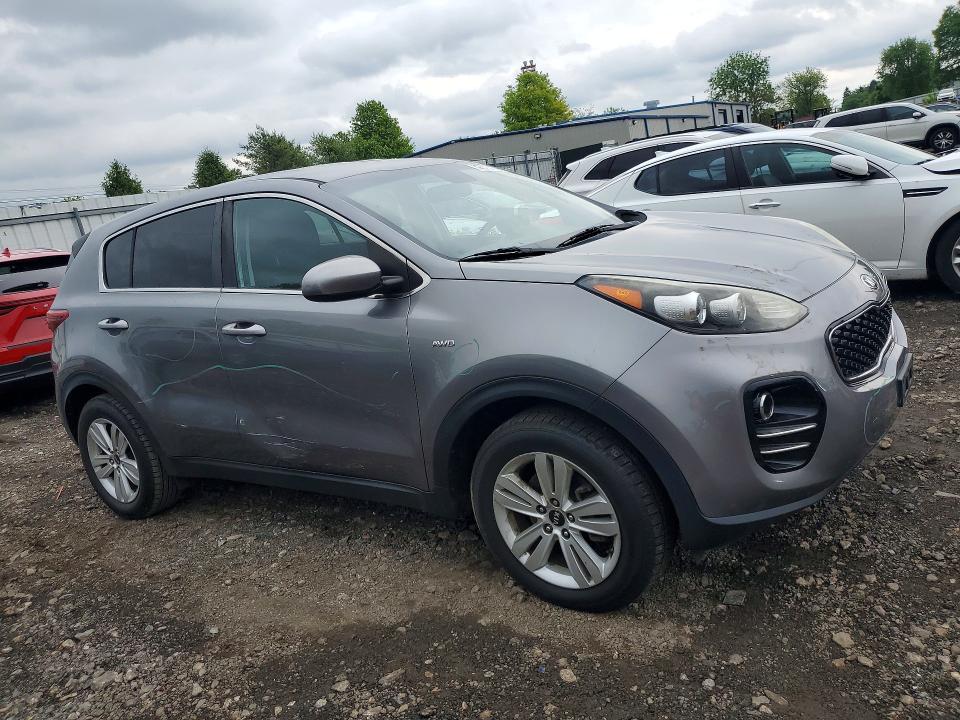 52573126 :رقم المزاد ، KNDPMCAC9H7239949 vin ، 2017 Kia Sportage مزاد بيع