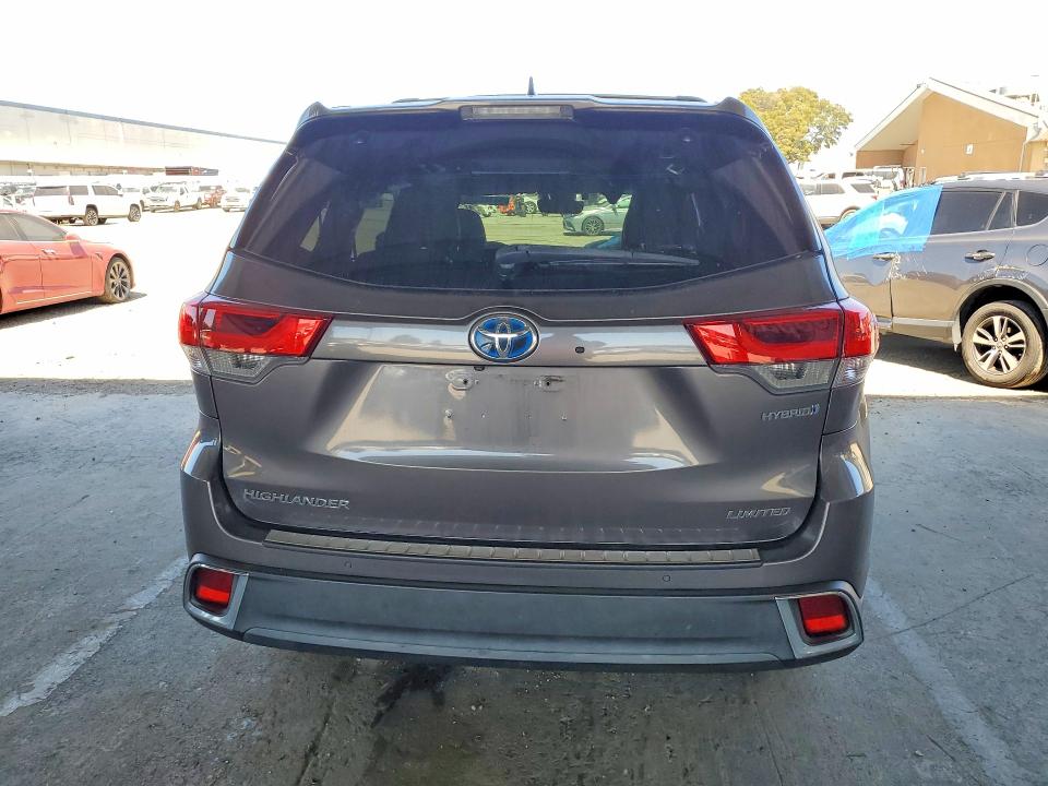 Продажа на аукционе авто 2017 Toyota Highlander Hybrid, vin: 5TDDGRFH3HS036532, номер лота: 54140366