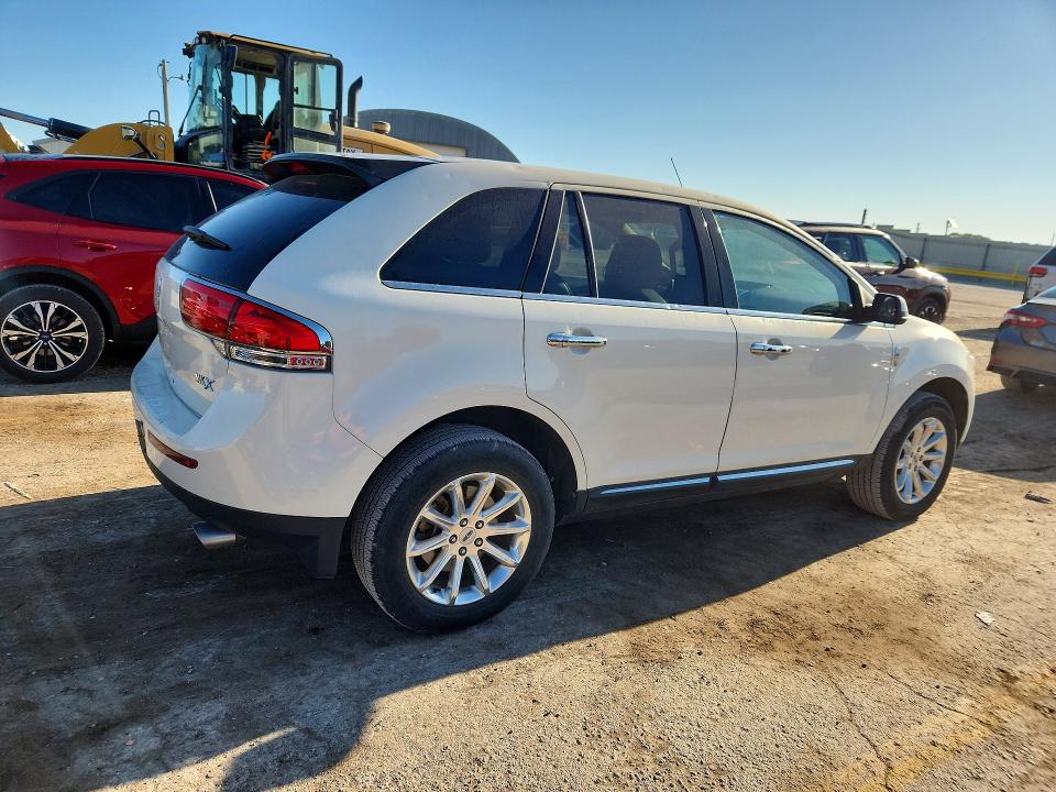 52993576 :رقم المزاد ، 2LMDJ6JK0DBL25043 vin ، 2013 Lincoln Mkx مزاد بيع