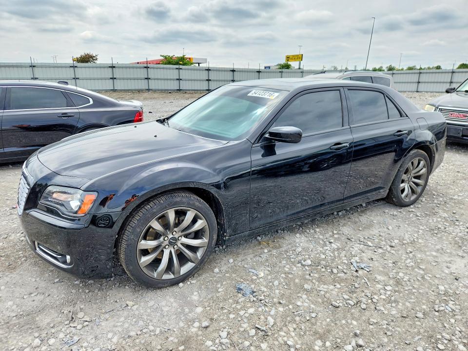 Auction sale of the 2014 Chrysler 300, vin: 2C3CCABT3EH339974, lot number: 54123716