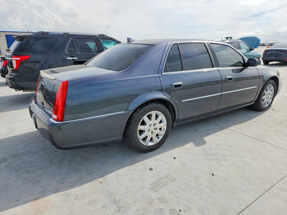 2010 Cadillac Dts მანქანა იყიდება აუქციონზე, vin: 1G6KH5EY0AU129494, აუქციონის ნომერი: 52554886
