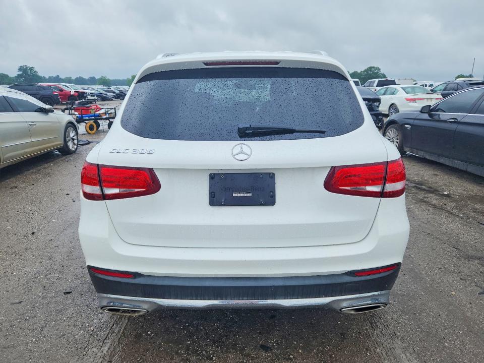52528216 :رقم المزاد ، WDC0G4JB1GF047980 vin ، 2016 Mercedes-benz Glc مزاد بيع
