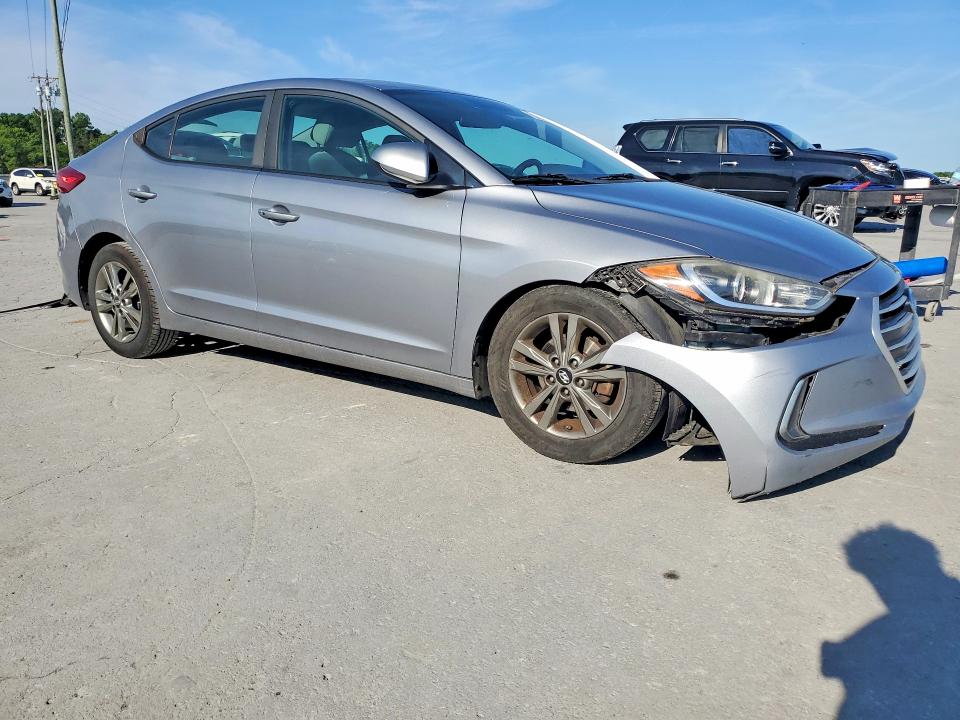 Продажа на аукционе авто 2017 Hyundai Elantra, vin: 5NPD84LFXHH089429, номер лота: 52154536