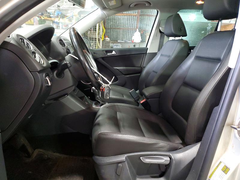 2014 Volkswagen Tiguan მანქანა იყიდება აუქციონზე, vin: WVGBV3AX7EW602272, აუქციონის ნომერი: 53786786