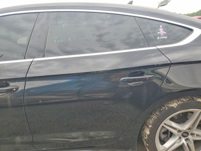 Продаж на аукціоні авто 2021 Audi A5, vin: WAUDACF53MA039195, номер лоту: 52840316
