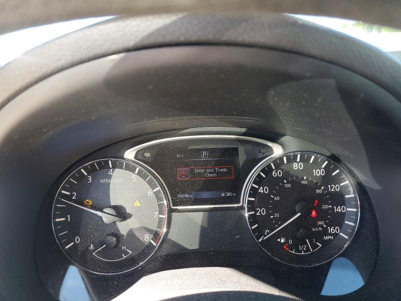 2017 Nissan Altima მანქანა იყიდება აუქციონზე, vin: 1N4AL3AP8HC155713, აუქციონის ნომერი: 53635646