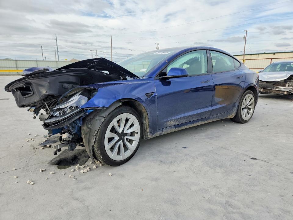 52445506 :رقم المزاد ، 5YJ3E1EB5NF309227 vin ، 2022 Tesla Model 3 مزاد بيع
