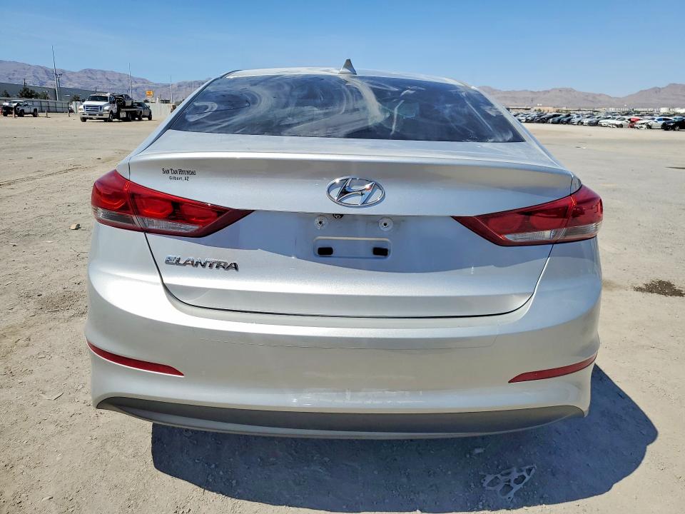 Продажа на аукционе авто 2018 Hyundai Elantra, vin: 5NPD84LF8JH234523, номер лота: 52839256