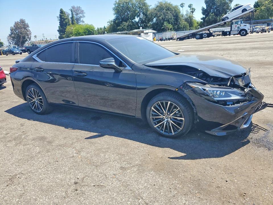 2024 Lexus Es 300h მანქანა იყიდება აუქციონზე, vin: 58ADA1C17RU047030, აუქციონის ნომერი: 51038776