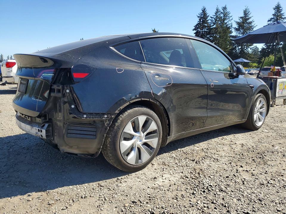 53086906 :رقم المزاد ، 7SAYGAEE7PF815139 vin ، 2023 Tesla Model Y مزاد بيع